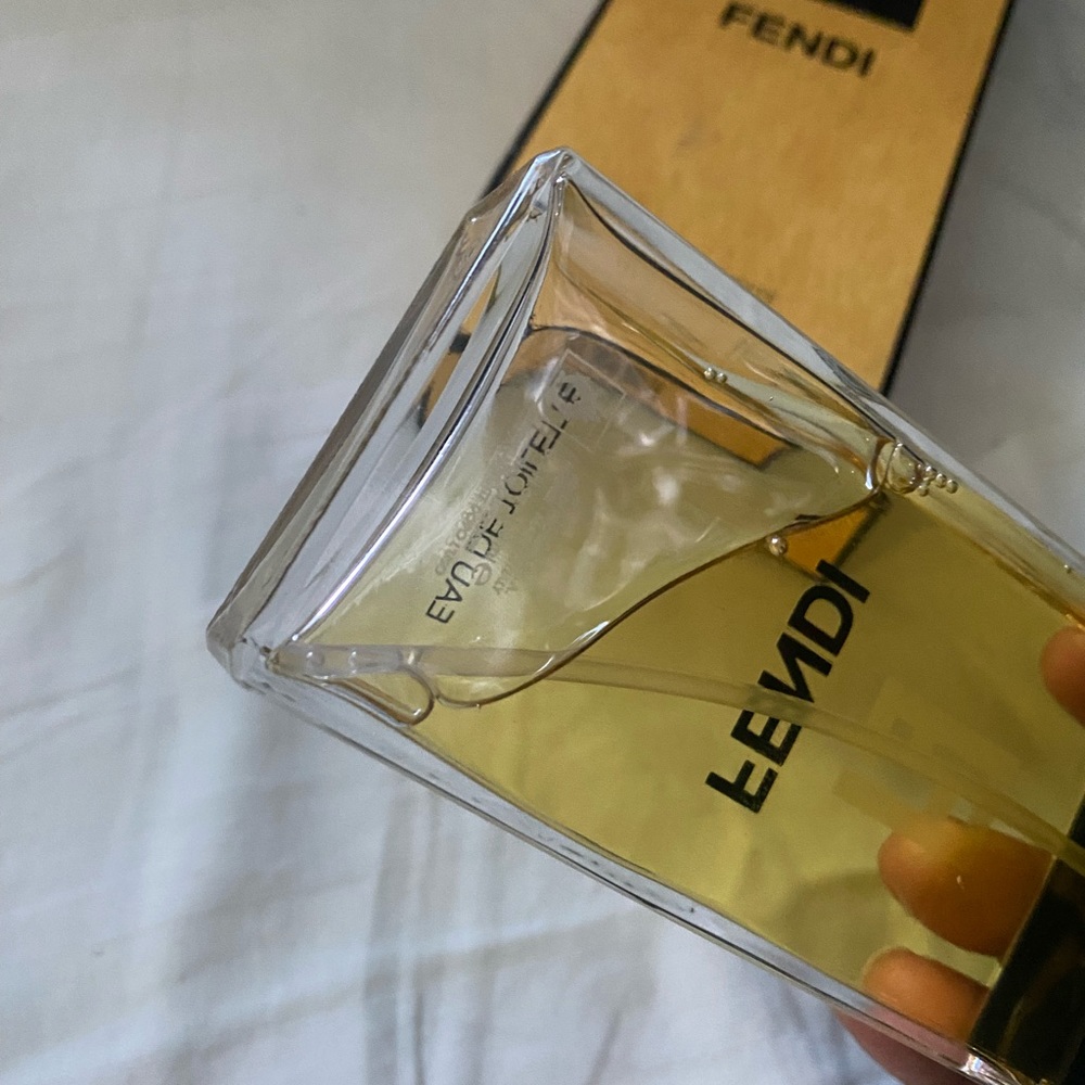 Fendi Eau De Parfum Vintage perfume 100ml - Picture 8 of 10